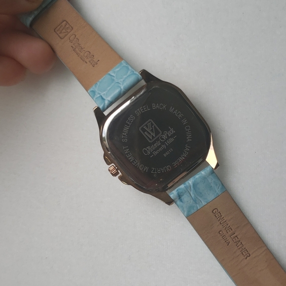 Watch - Picture 4 of 4